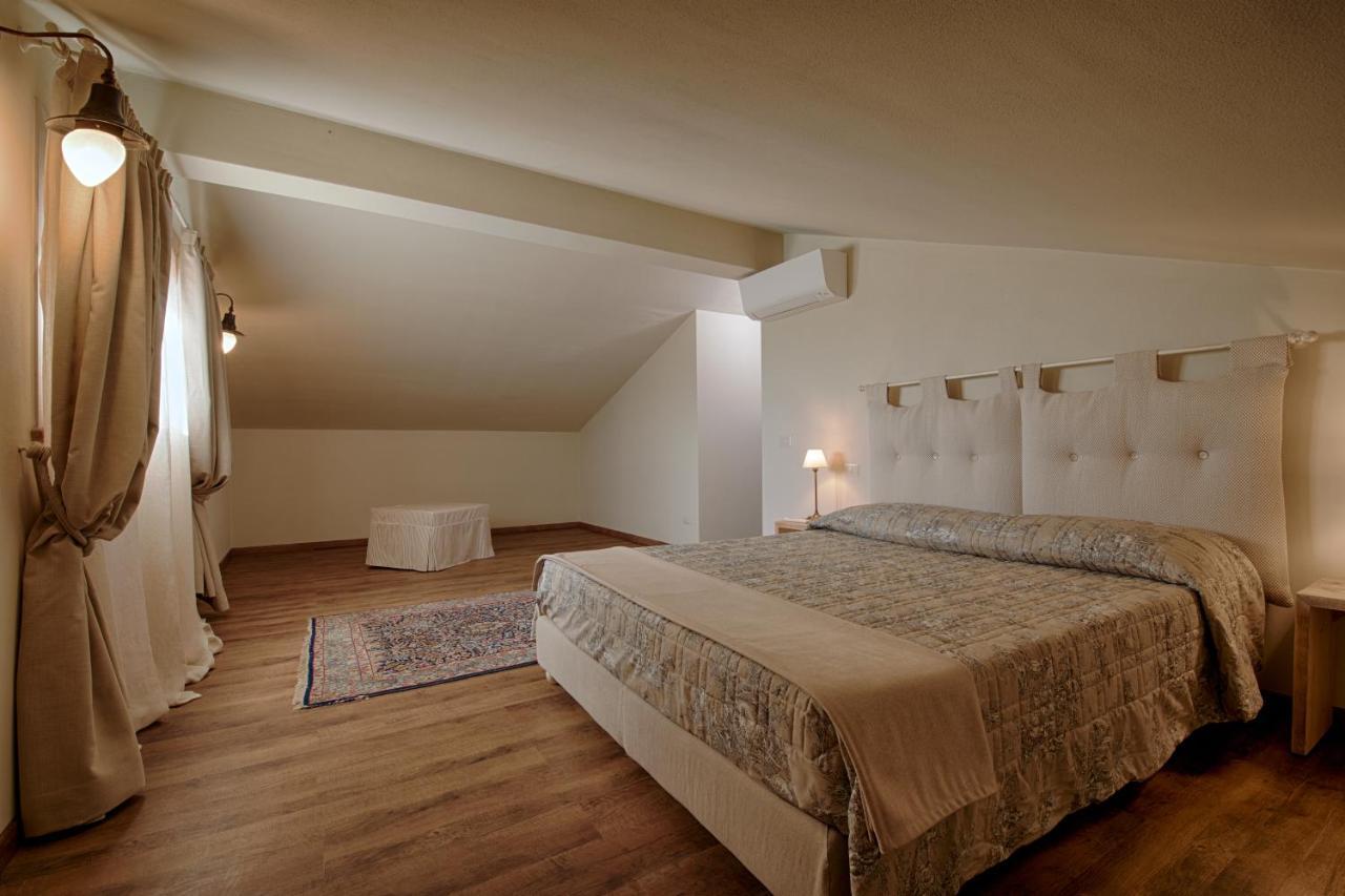 Agriturismo Poderedodici Орбетелло Экстерьер фото